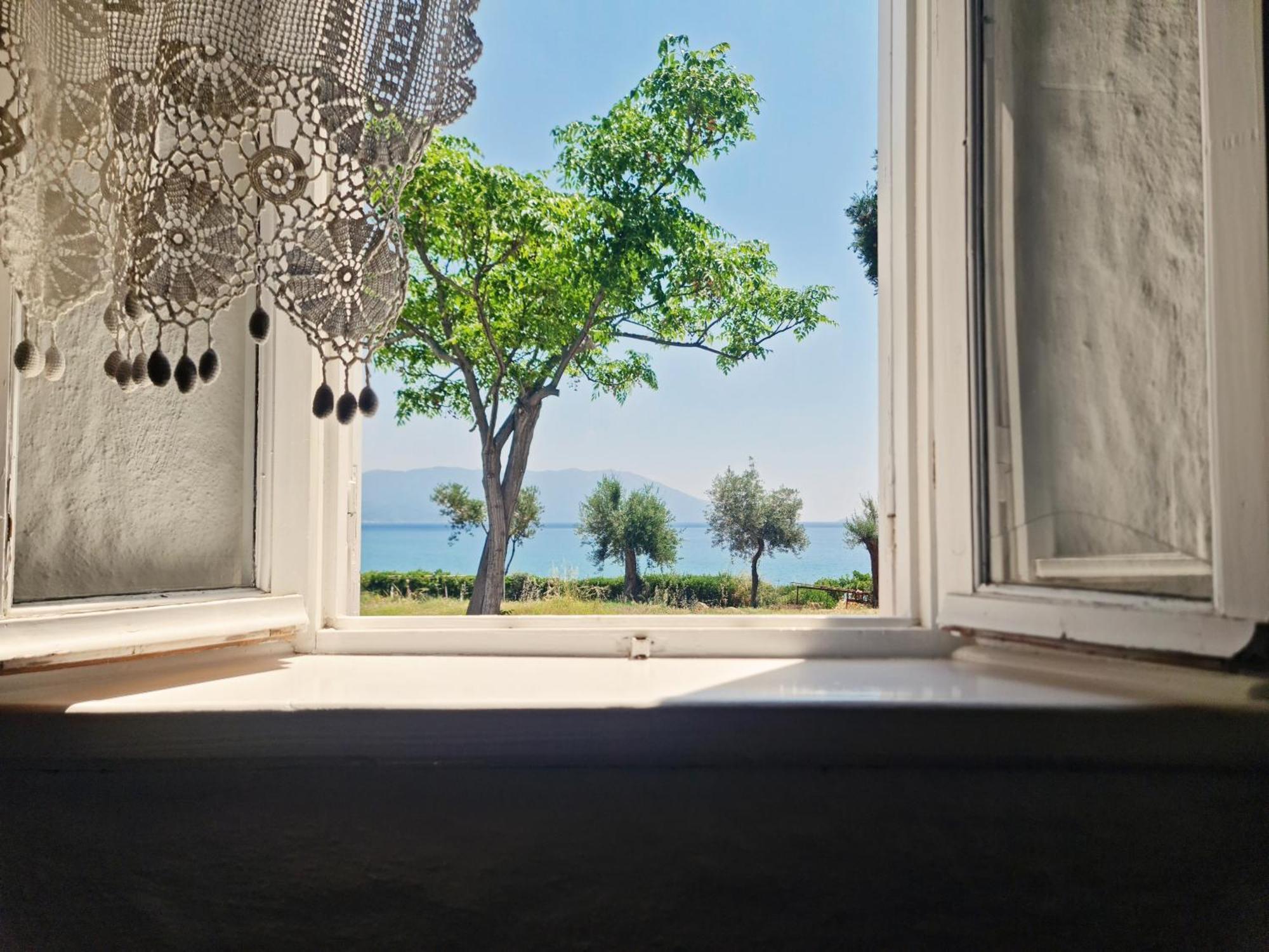 Loukoulos' Maisonette Marathokampos Ngoại thất bức ảnh
